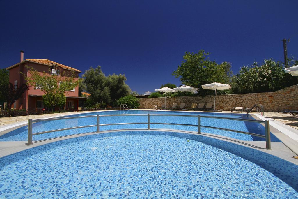 Lefkáda Saint Thomas Village מראה חיצוני תמונה